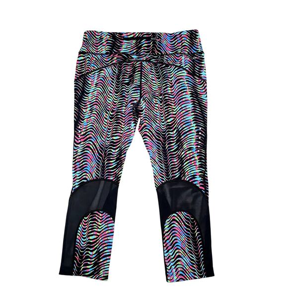 Nike Dri-FIT Kids XL Multicolored Cropped Yoga Pants - Picture 2 of 6